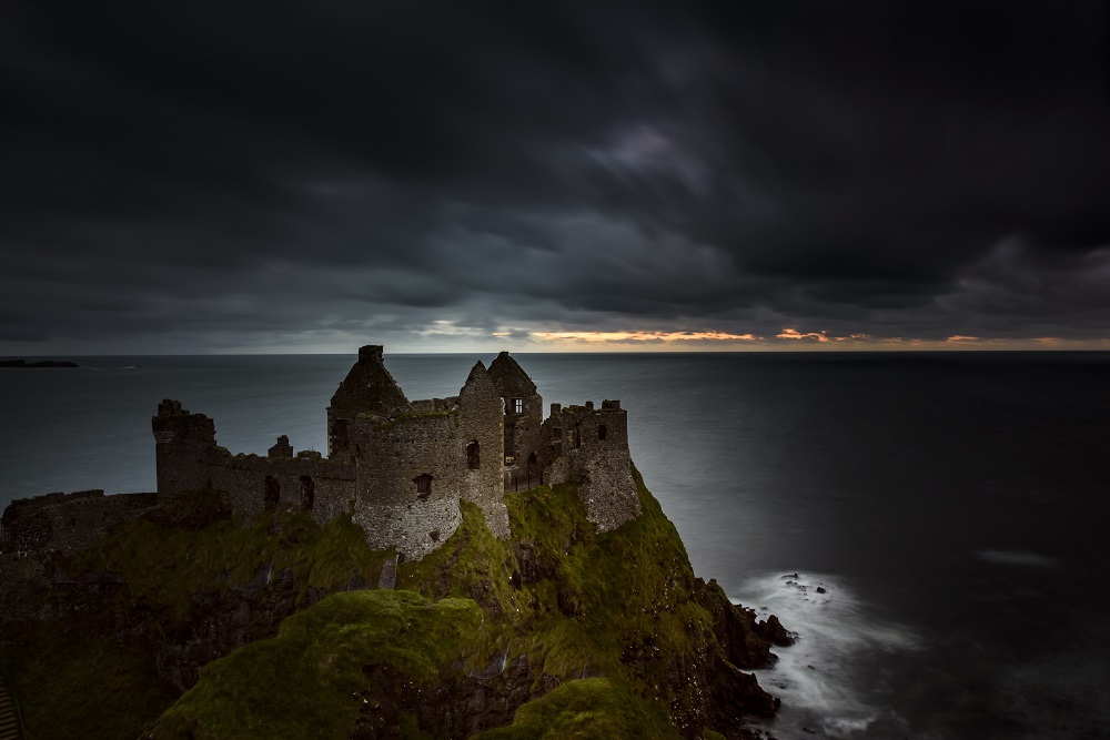Adobe Stock Photo by Yggdrasill, lic. # 94581384. Dunluce Castle ruins, Northern Ireland