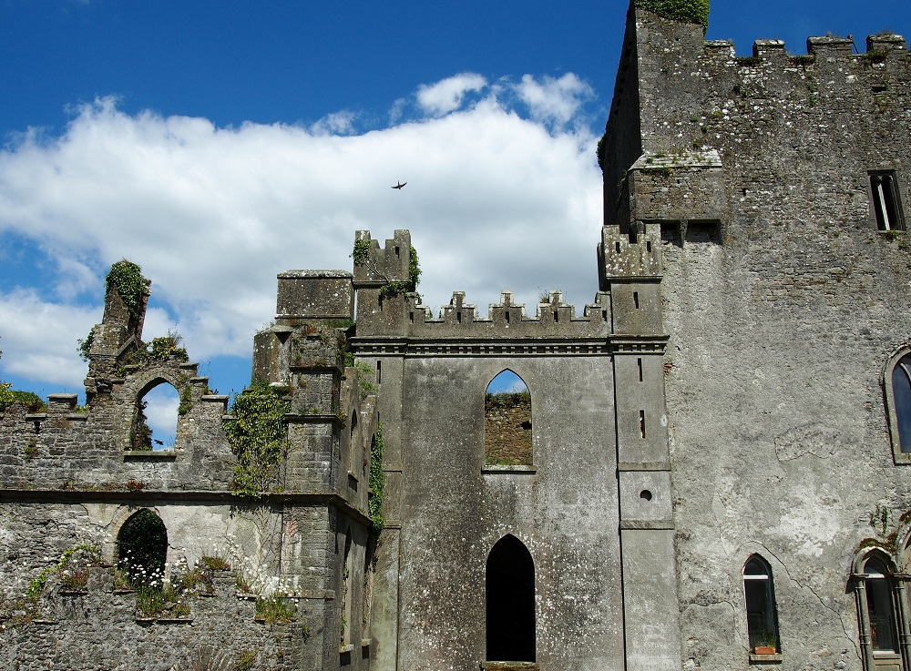 Leap Castle, Co. Offaly, Ireland. Photo: Adobe Stock, lic. #139976838